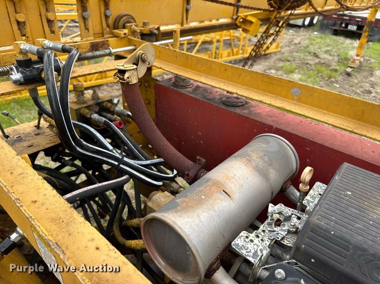 image for item DV4101 2002 Terex Bid-Well 3600 concrete screed