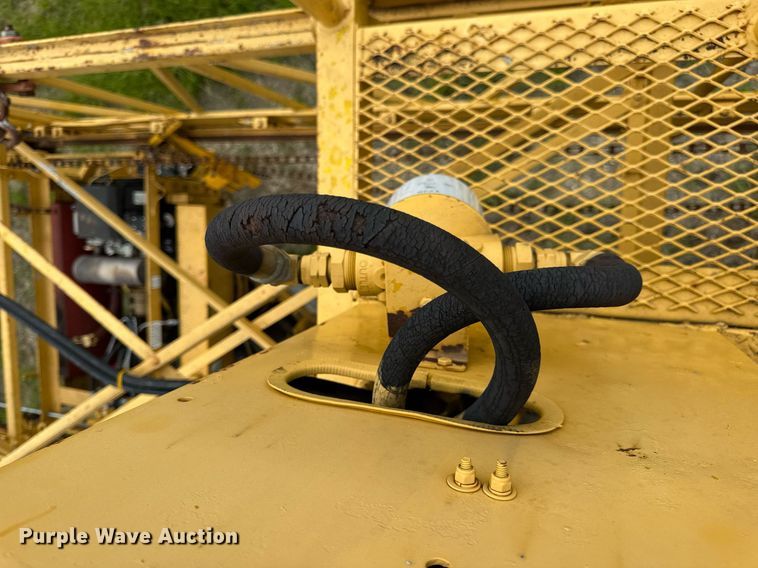 image for item DV4101 2002 Terex Bid-Well 3600 concrete screed