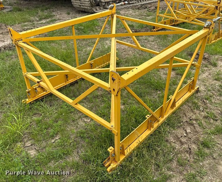 image for item DV4101 2002 Terex Bid-Well 3600 concrete screed