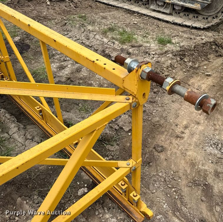 image for item DV4101 2002 Terex Bid-Well 3600 concrete screed