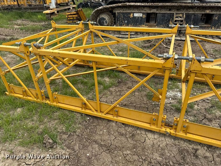 image for item DV4101 2002 Terex Bid-Well 3600 concrete screed