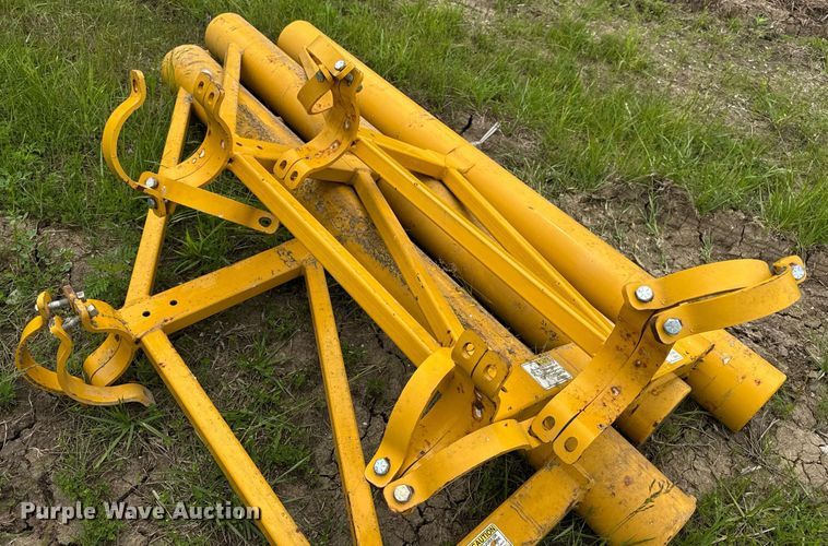 image for item DV4101 2002 Terex Bid-Well 3600 concrete screed