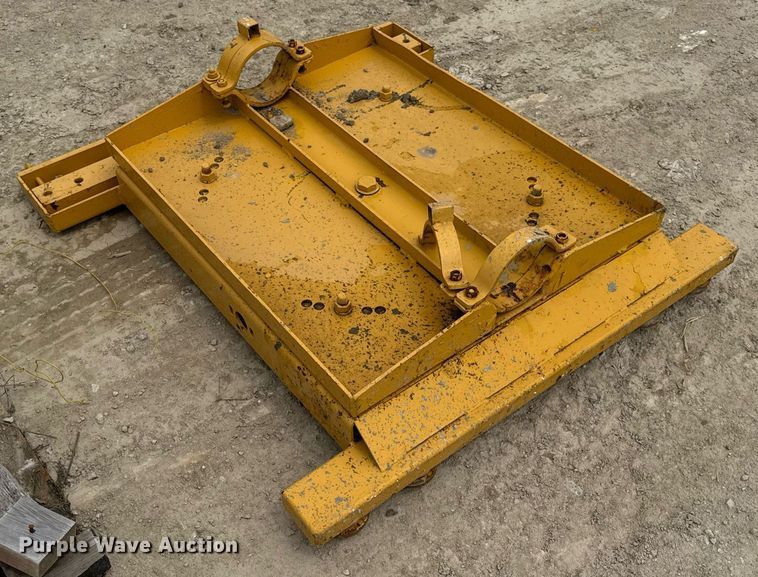 image for item DV4101 2002 Terex Bid-Well 3600 concrete screed