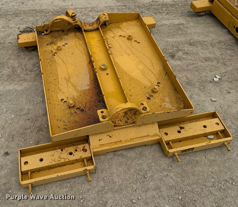 image for item DV4101 2002 Terex Bid-Well 3600 concrete screed