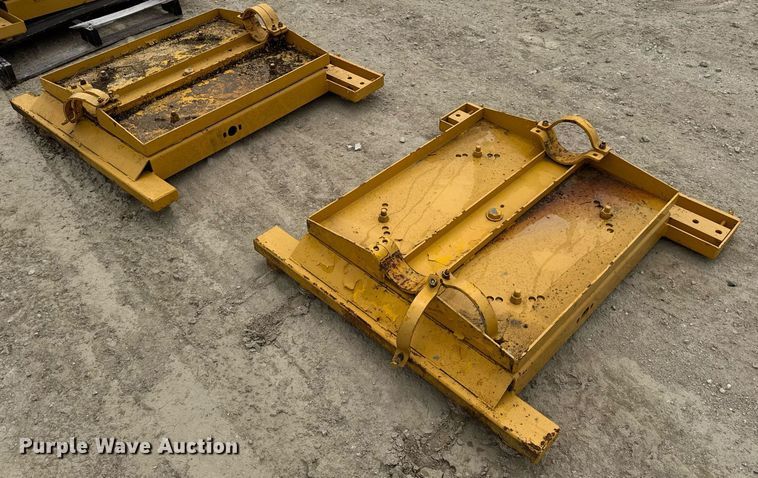 image for item DV4101 2002 Terex Bid-Well 3600 concrete screed