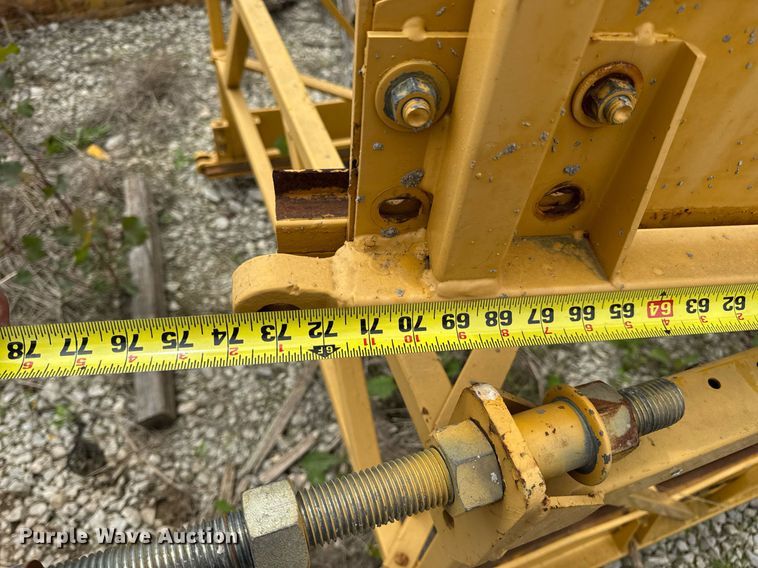 image for item DV4101 2002 Terex Bid-Well 3600 concrete screed