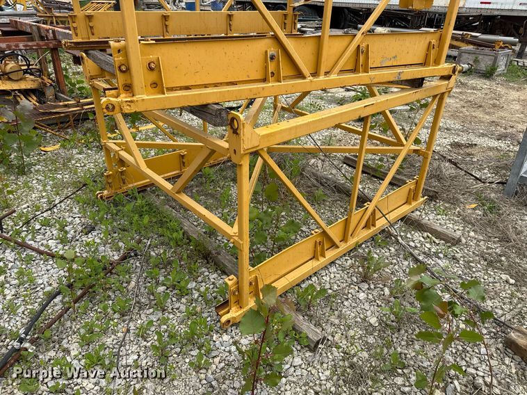 image for item DV4101 2002 Terex Bid-Well 3600 concrete screed