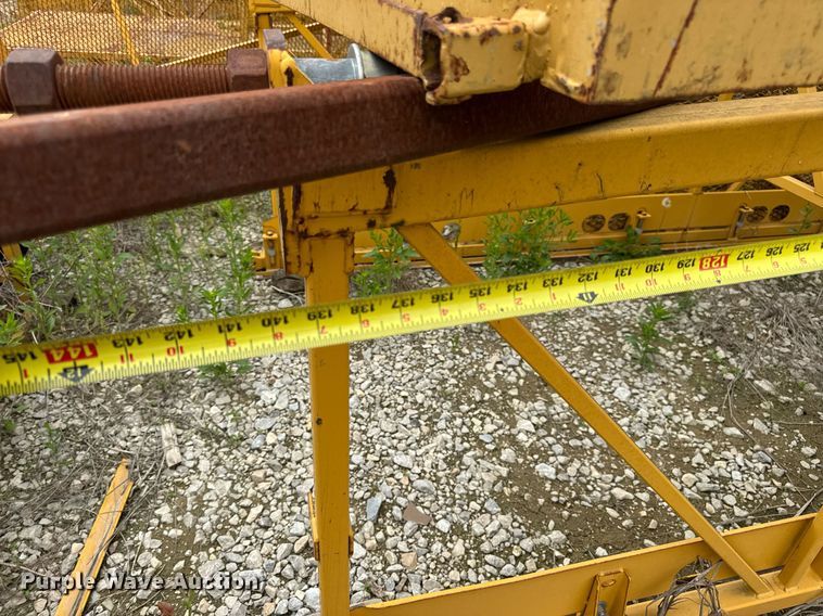 image for item DV4101 2002 Terex Bid-Well 3600 concrete screed