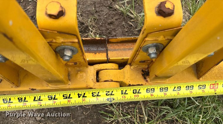 image for item DV4101 2002 Terex Bid-Well 3600 concrete screed