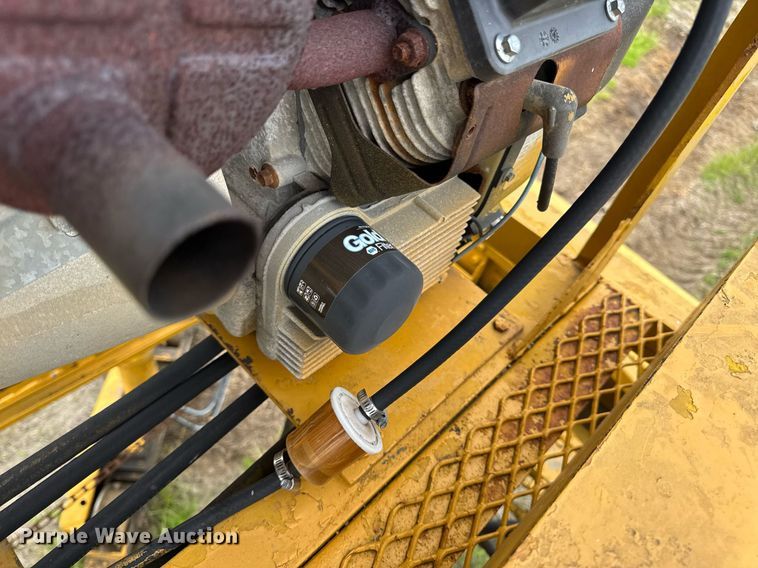 image for item DV4101 2002 Terex Bid-Well 3600 concrete screed