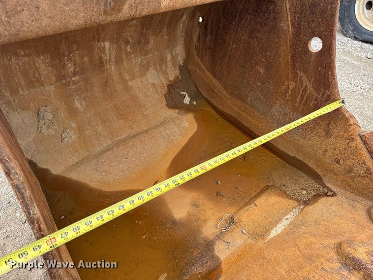 image for item DV4102 48