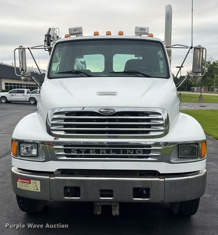 image for item DV4108 2006 Sterling Acterra utility / service truck