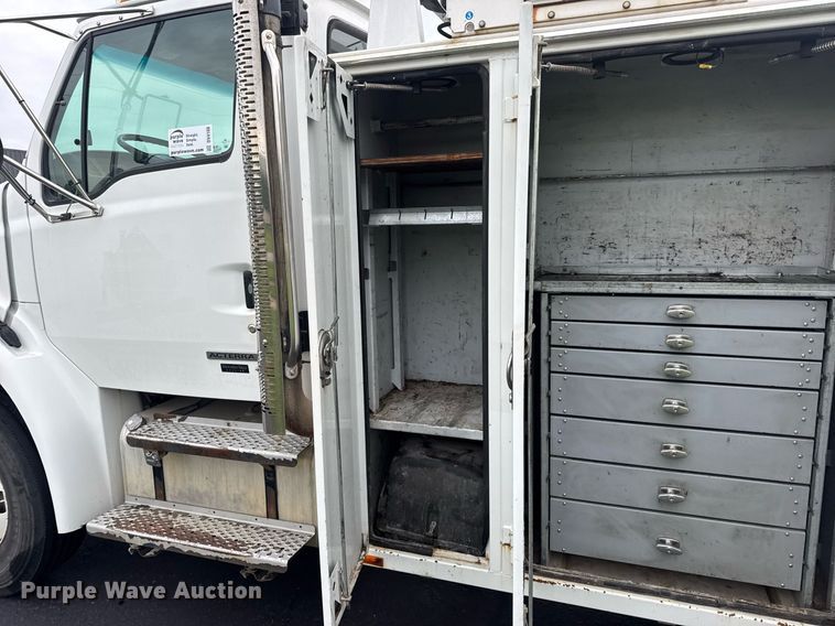 image for item DV4108 2006 Sterling Acterra utility / service truck