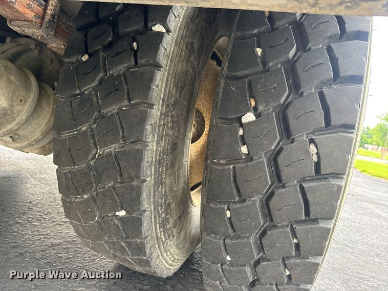 image for item DV4108 2006 Sterling Acterra utility / service truck