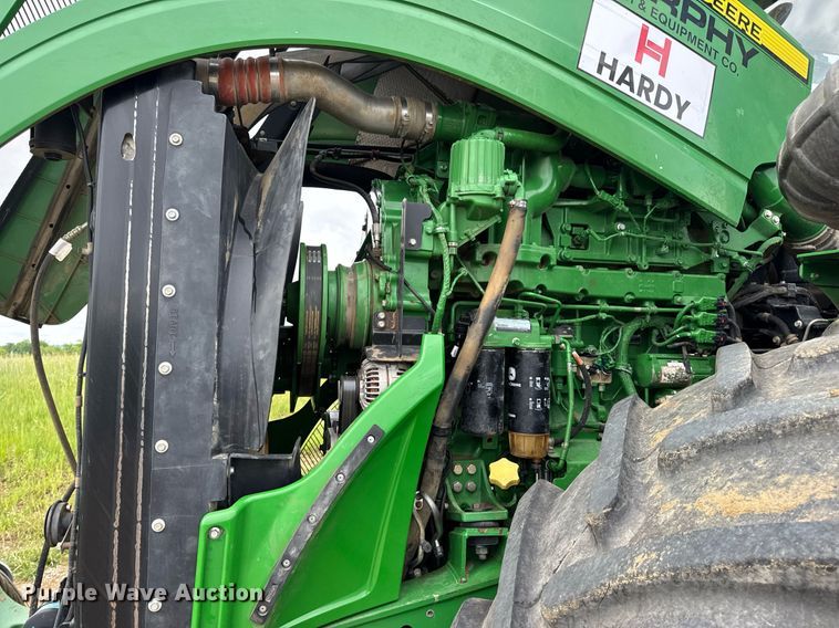 image for item DV4109 2015 John Deere 9520R Scraper Special 4WD tractor