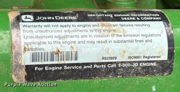 image for item DV4109 2015 John Deere 9520R Scraper Special 4WD tractor