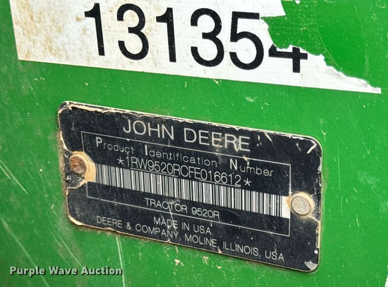 image for item DV4109 2015 John Deere 9520R Scraper Special 4WD tractor