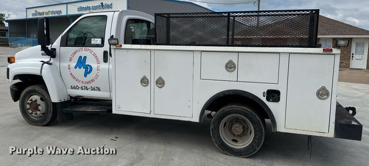 image for item DV4111 2007 Chevrolet C4500 utility / service truck