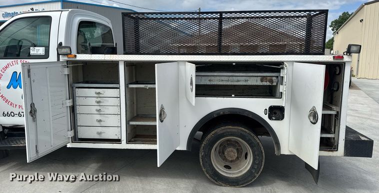 image for item DV4111 2007 Chevrolet C4500 utility / service truck