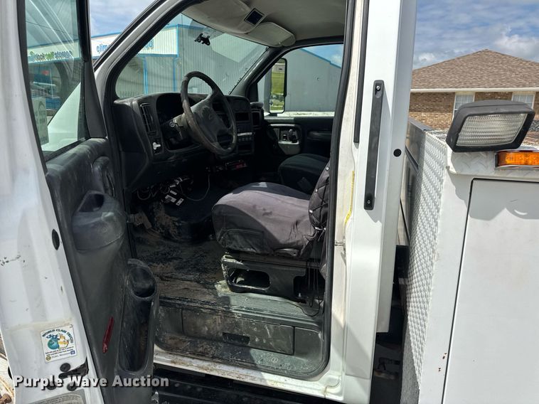 image for item DV4111 2007 Chevrolet C4500 utility / service truck
