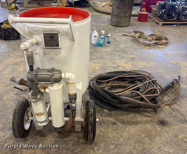 image for item DV4113 2021 Axxiom Manufacturing Schmidt 6.5 C.F sand blaster