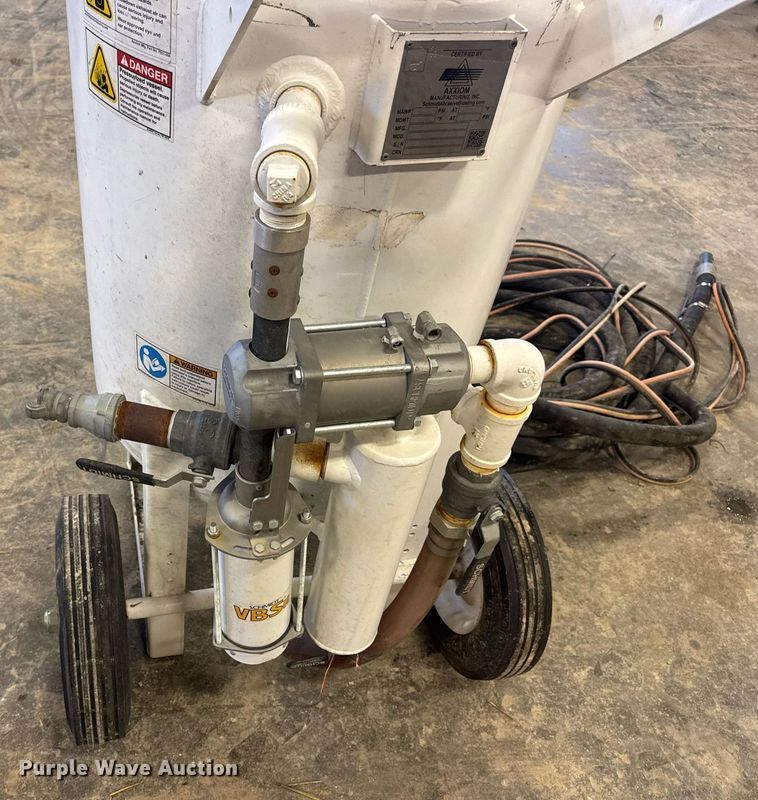 image for item DV4113 2021 Axxiom Manufacturing Schmidt 6.5 C.F sand blaster