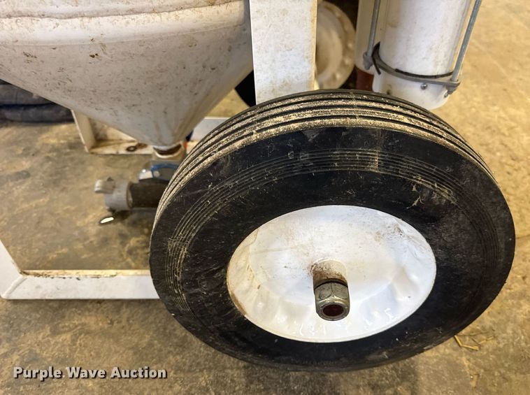 image for item DV4113 2021 Axxiom Manufacturing Schmidt 6.5 C.F sand blaster