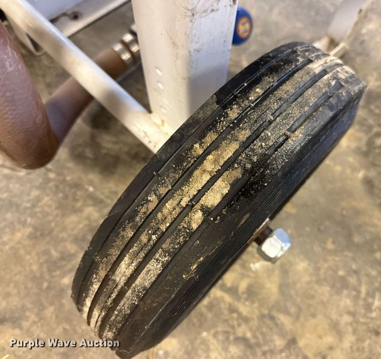 image for item DV4113 2021 Axxiom Manufacturing Schmidt 6.5 C.F sand blaster