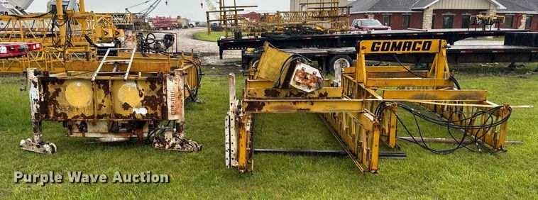 image for item DV4114 Gomaco C-450 bridge deck finisher