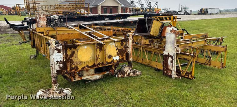 image for item DV4114 Gomaco C-450 bridge deck finisher