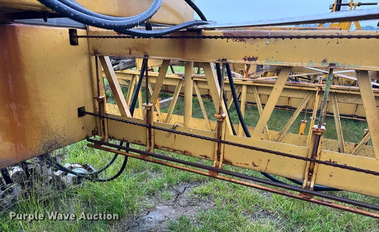 image for item DV4114 Gomaco C-450 bridge deck finisher