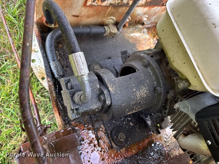 image for item DV4114 Gomaco C-450 bridge deck finisher