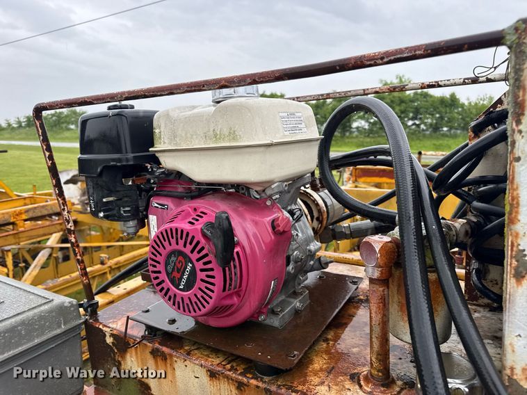 image for item DV4114 Gomaco C-450 bridge deck finisher