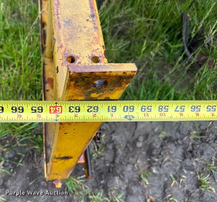 image for item DV4114 Gomaco C-450 bridge deck finisher