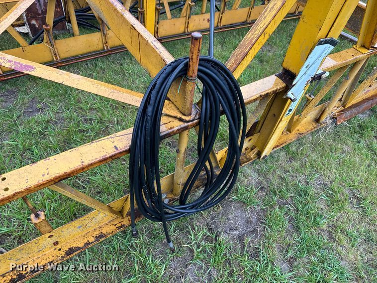 image for item DV4114 Gomaco C-450 bridge deck finisher