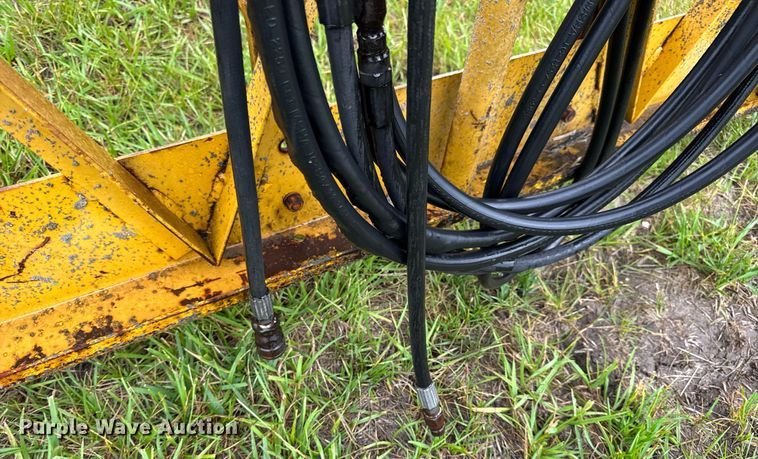 image for item DV4114 Gomaco C-450 bridge deck finisher