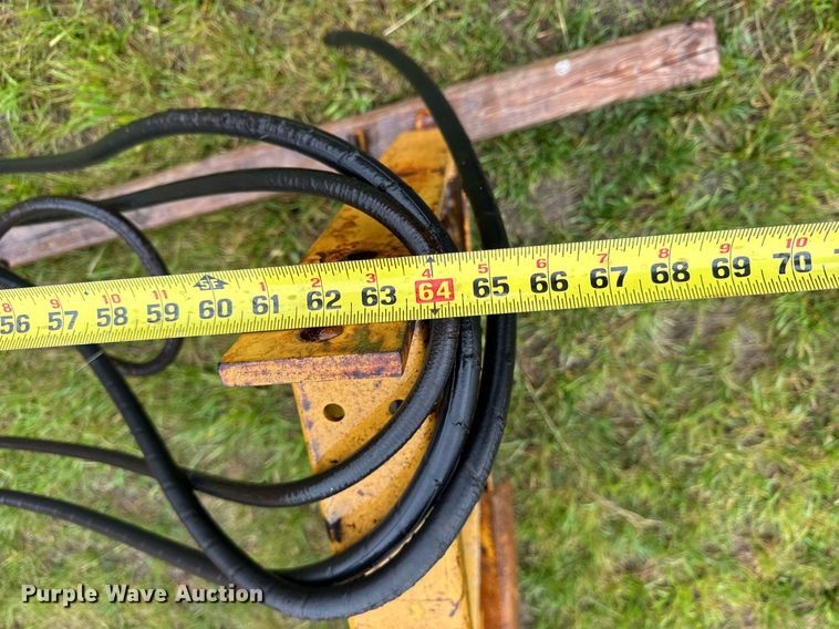 image for item DV4114 Gomaco C-450 bridge deck finisher