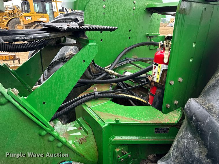 image for item DV4117 2010 John Deere 9430 Scraper Special 4WD tractor