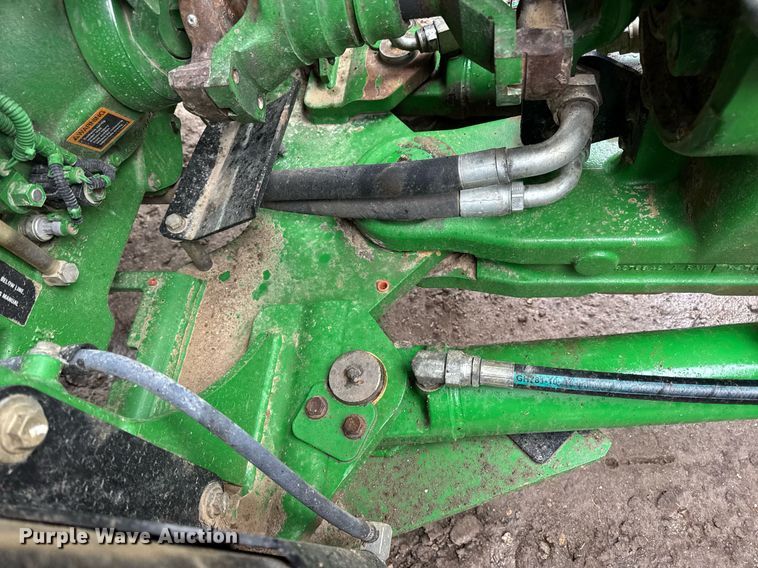 image for item DV4117 2010 John Deere 9430 Scraper Special 4WD tractor