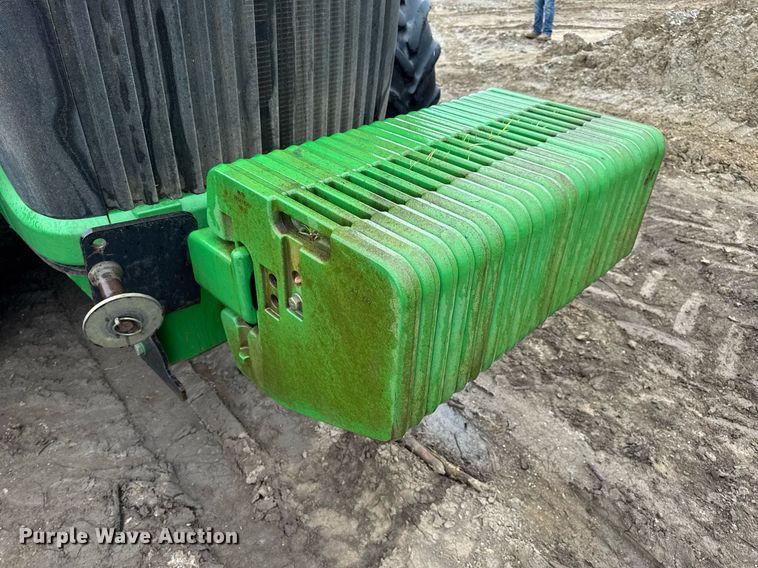 image for item DV4117 2010 John Deere 9430 Scraper Special 4WD tractor