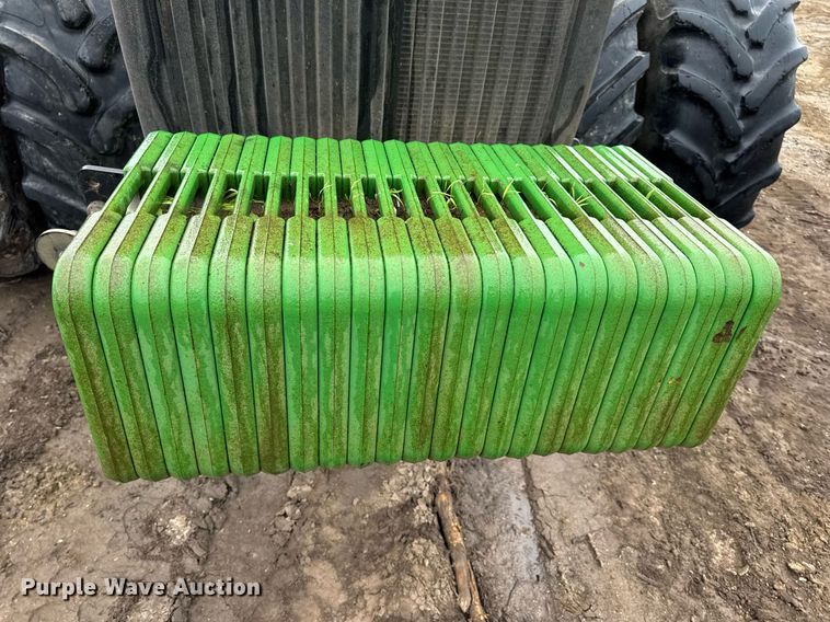 image for item DV4117 2010 John Deere 9430 Scraper Special 4WD tractor