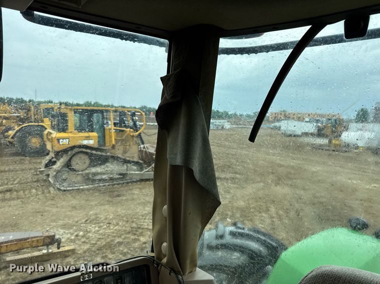 image for item DV4117 2010 John Deere 9430 Scraper Special 4WD tractor