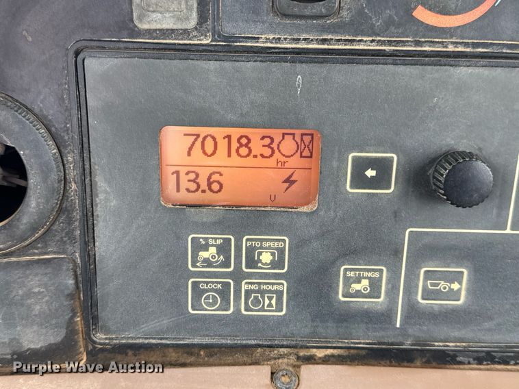 image for item DV4117 2010 John Deere 9430 Scraper Special 4WD tractor