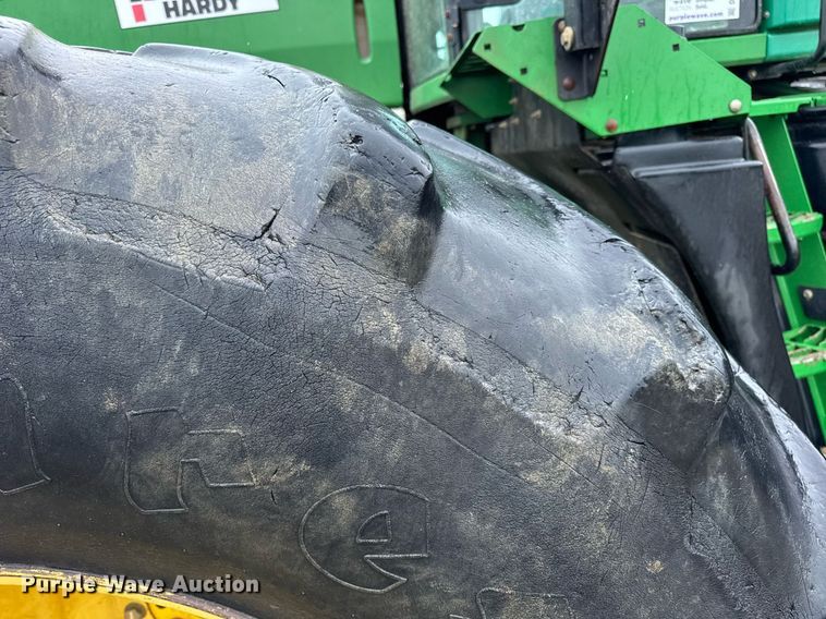 image for item DV4117 2010 John Deere 9430 Scraper Special 4WD tractor