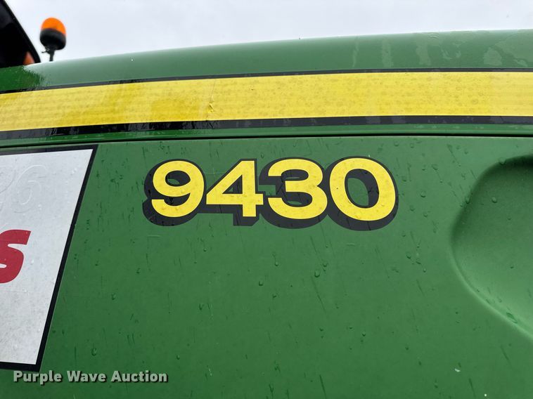 image for item DV4117 2010 John Deere 9430 Scraper Special 4WD tractor