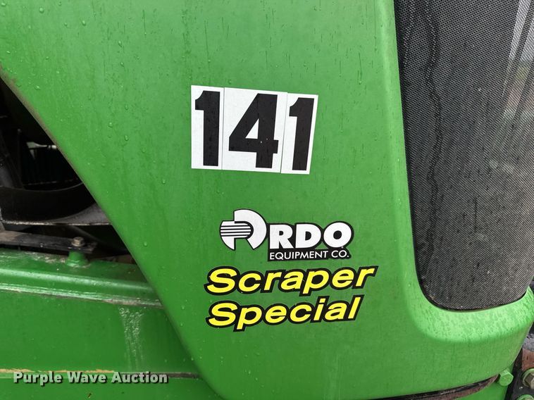 image for item DV4117 2010 John Deere 9430 Scraper Special 4WD tractor