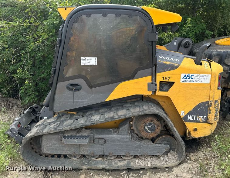 image for item DW1986 2016 Volvo MCT135C tracked skid steer loader