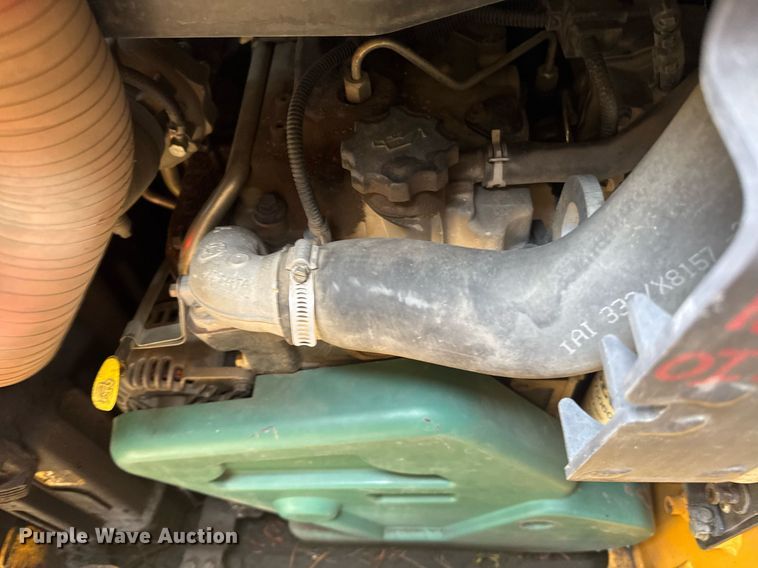 image for item DW1986 2016 Volvo MCT135C tracked skid steer loader