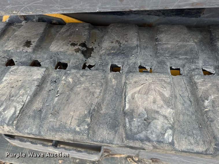 image for item DW1986 2016 Volvo MCT135C tracked skid steer loader