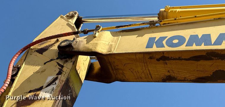 image for item DW5049 2006 Komatsu PC300LC-7 excavator